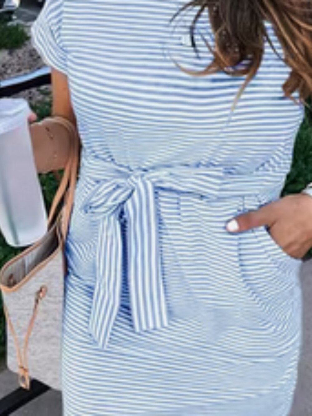 Blue Stripe Print Short Sleeve Round Neck Slight Stretch Belted Dress Pockets